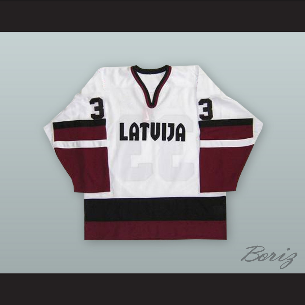 Sergei Zholtoks 33 Latvia W 1.jpg