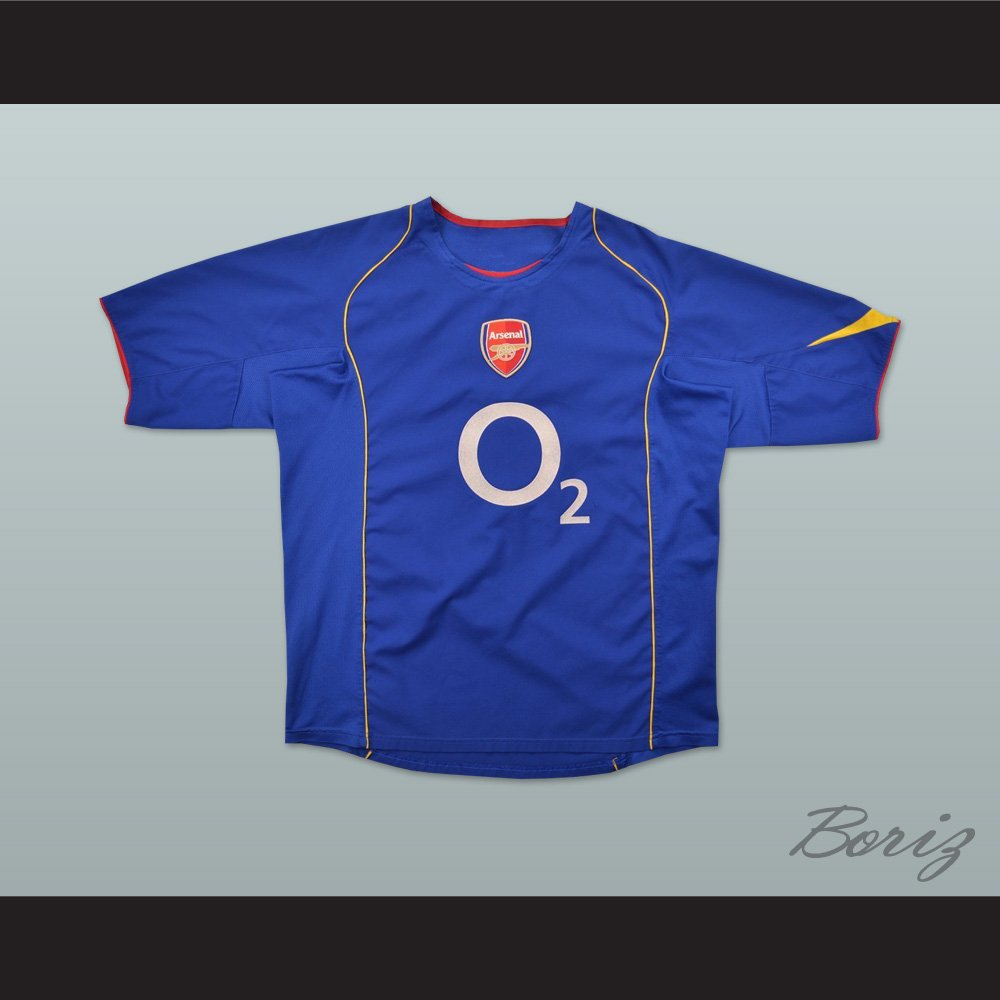 2004-06 FC Arsenal London Blue 1.jpg