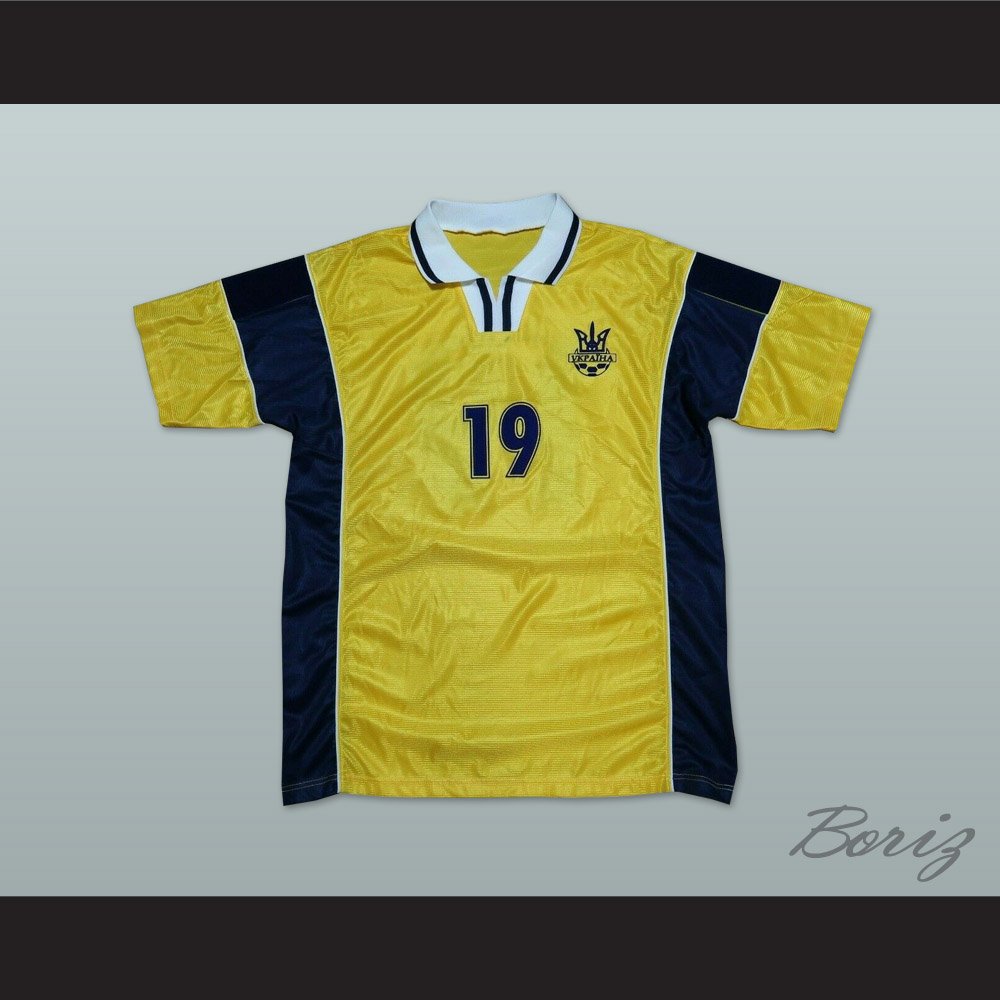 2002-2003 Style Ukraine National Team Home Yellow 1.jpg
